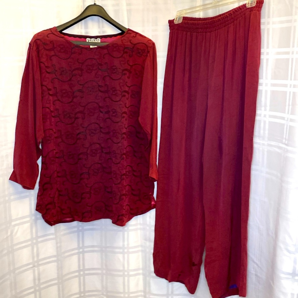 Yasuko Embroidered Long Tunic Top and Matching Wide Leg Pull On Pants Set S/M